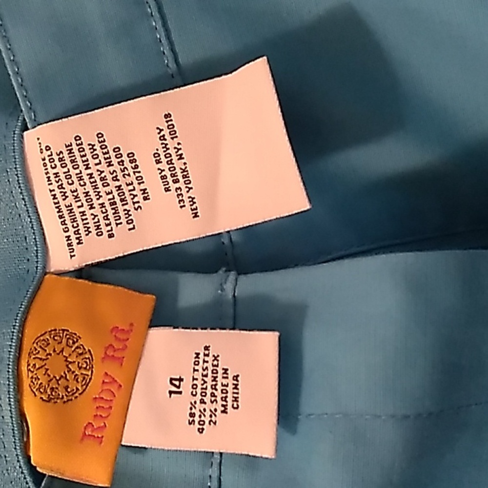 Zac & Rachel Top & Ruby Rd. Pants Bundle - Picture 8 of 11